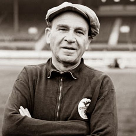 Guttmann Béla a portugál Benficával 1961-ben és 1962-ben is megnyerte a Bajnokcsapatok Európa-kupája döntőjét