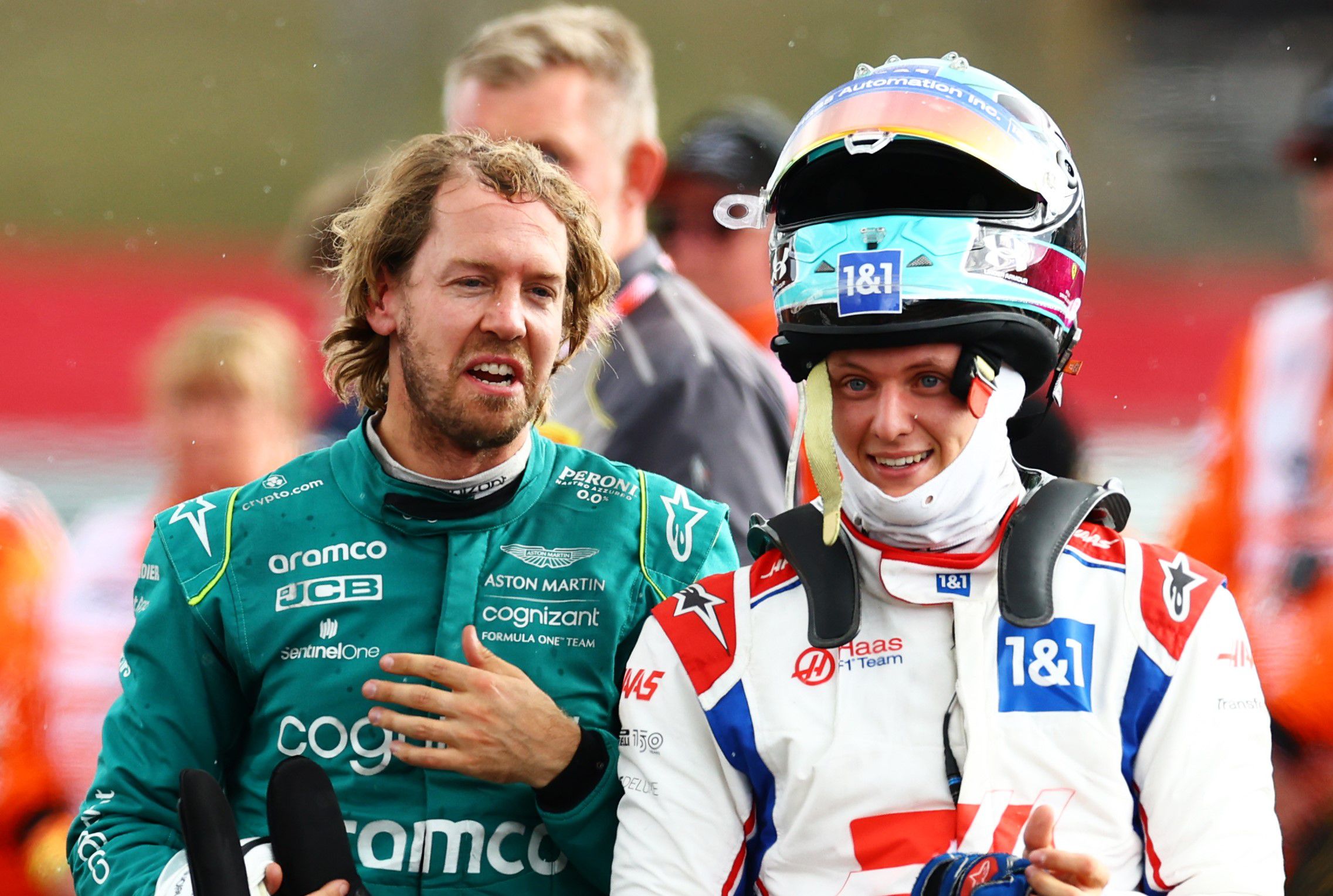Vettel (balra) a kis Schumachert jelölte volna utódául, de az Aston Martinnak nem kell a legenda fia / Fotó: Getty Images