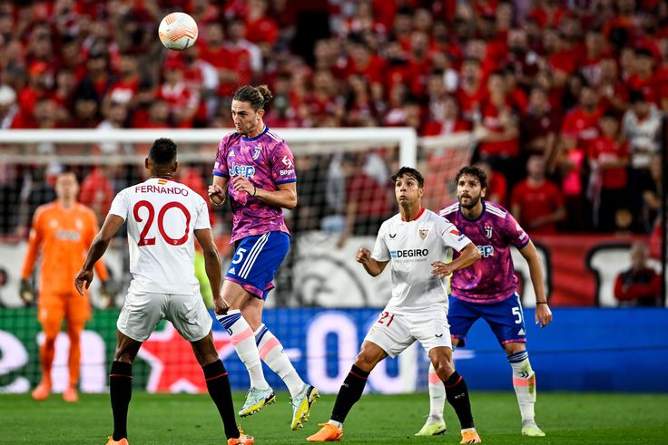 Megvan a budapesti El-döntő párosítása; kiesett a Veszprém a BL-ből – reggeli hírösszefoglaló