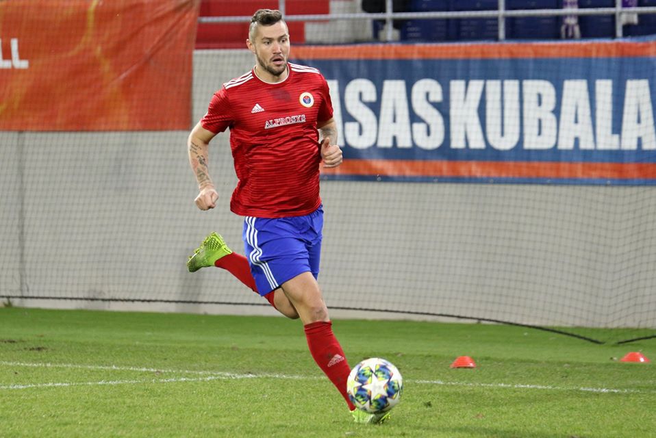 Feczesin Róbert ismét pályára léphetett betegsége után / Fotó: Vasas-Facebook