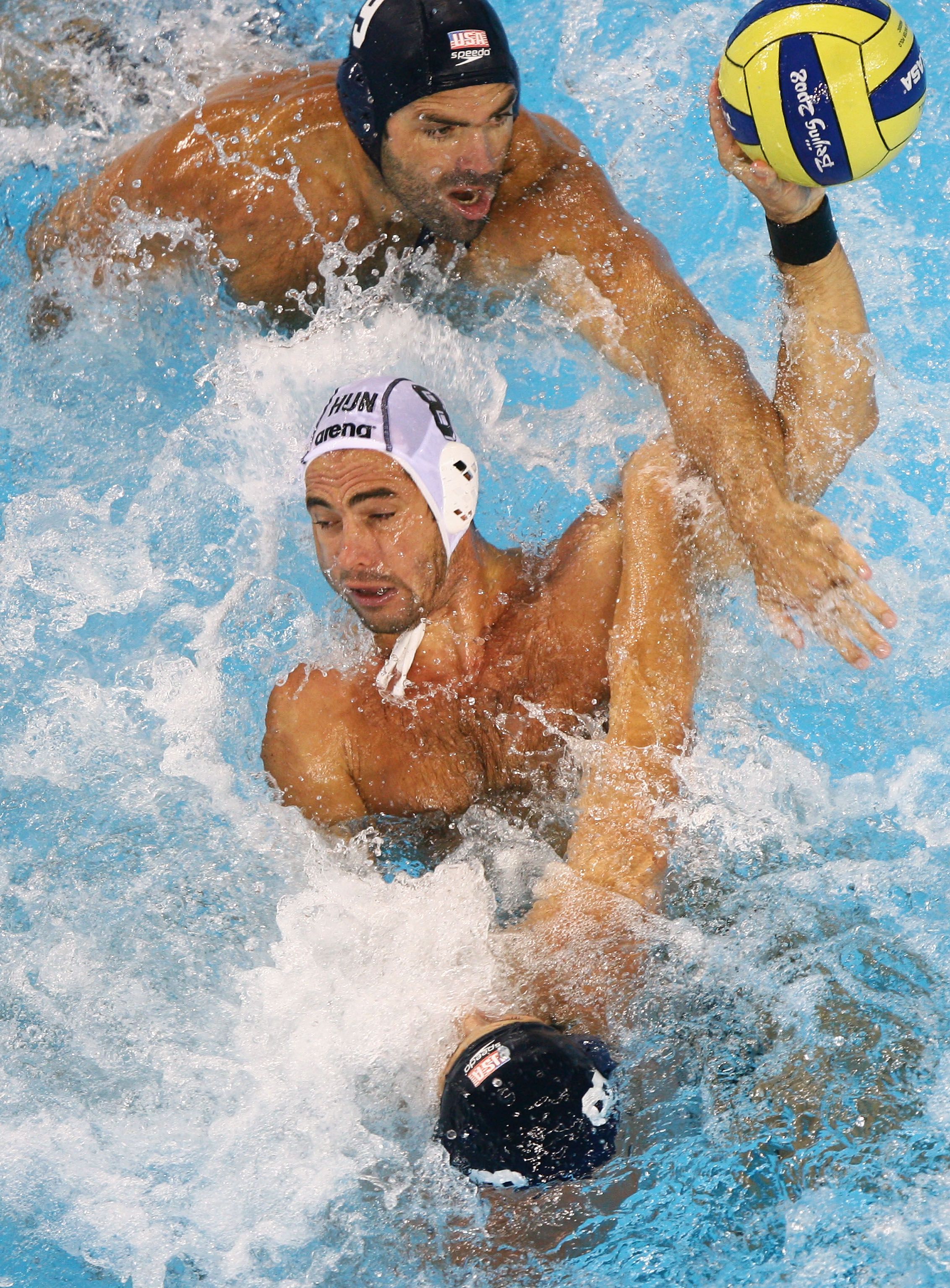 Benedek (fehér sapkában) már az első két olimpiáján, 1992-ben és 1996-ban is gólkirály lett a tornán. / Fotó: GettyImages