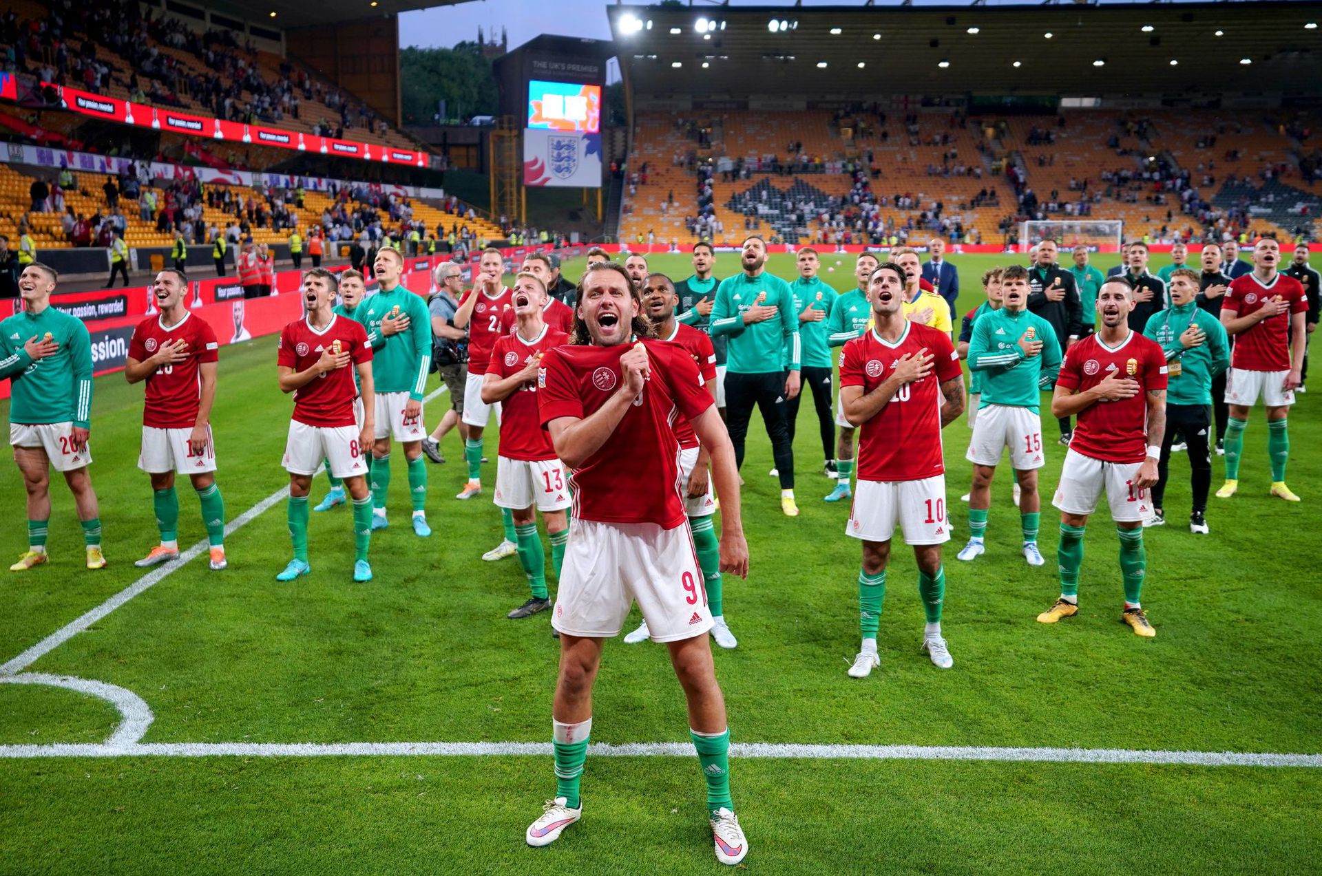 A magyar válogatott elsősorban a szövetségi kapitány állhatatos munkájának köszönhetően történelmi győzelmet aratott Angliában/Getty Images