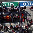Napi tizenkét órát is dolgozik a csapata Max Verstappen F1-es sikeréért