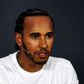 Szakmát vált? Lőni tanul Lewis Hamilton