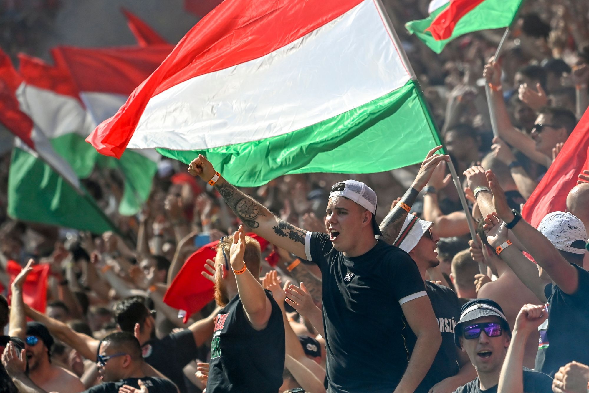 Három meccses, zárt kapus büntetést kapott az MLSZ a magyar szurkolók miatt. / Fotó: MTI/Kovács Tamás