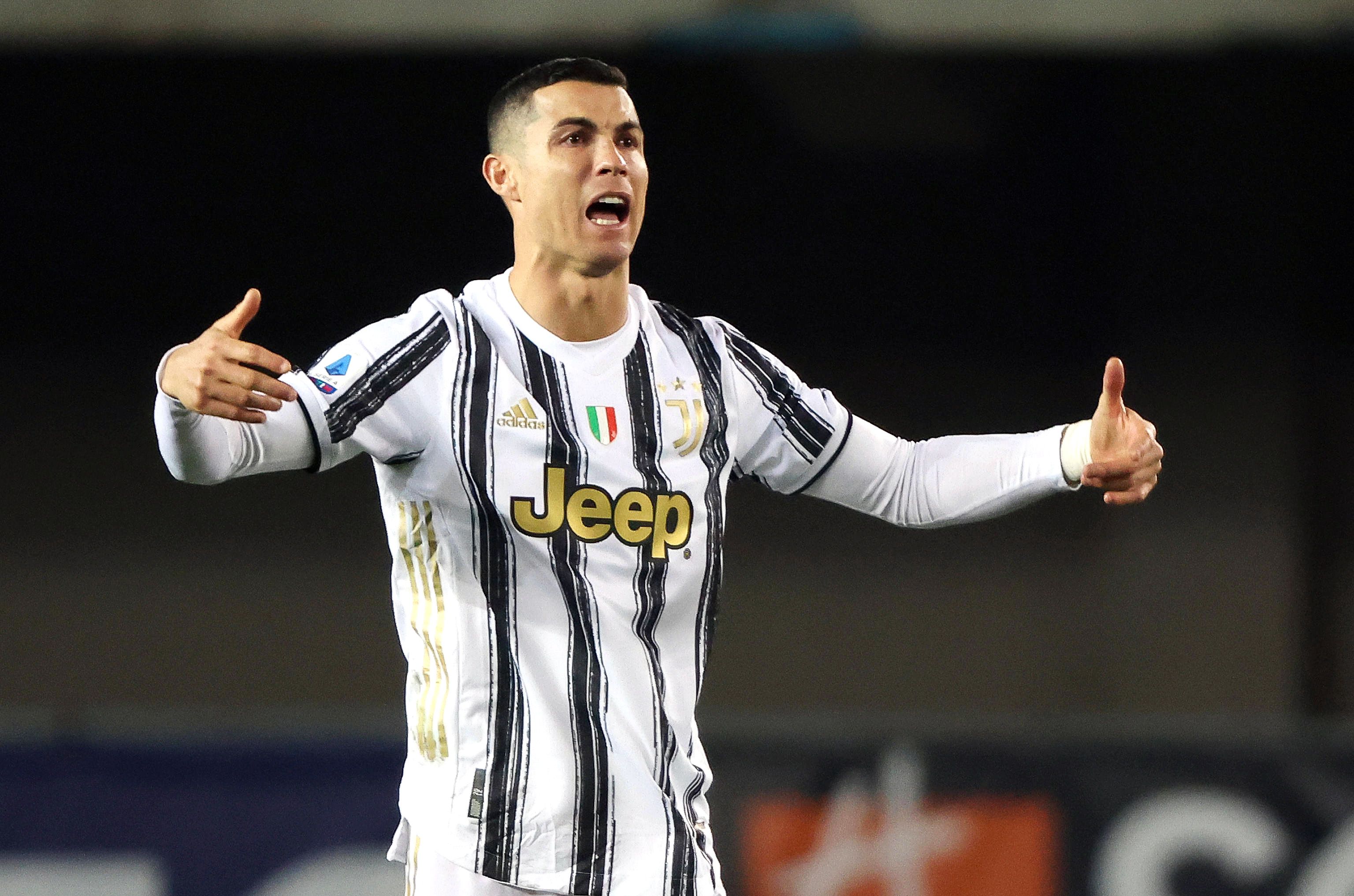 C. Ronaldo sorozatban tizenkét idényben jutott el a húsz gólig. / Fotó: EPA/Filippo Venezia.