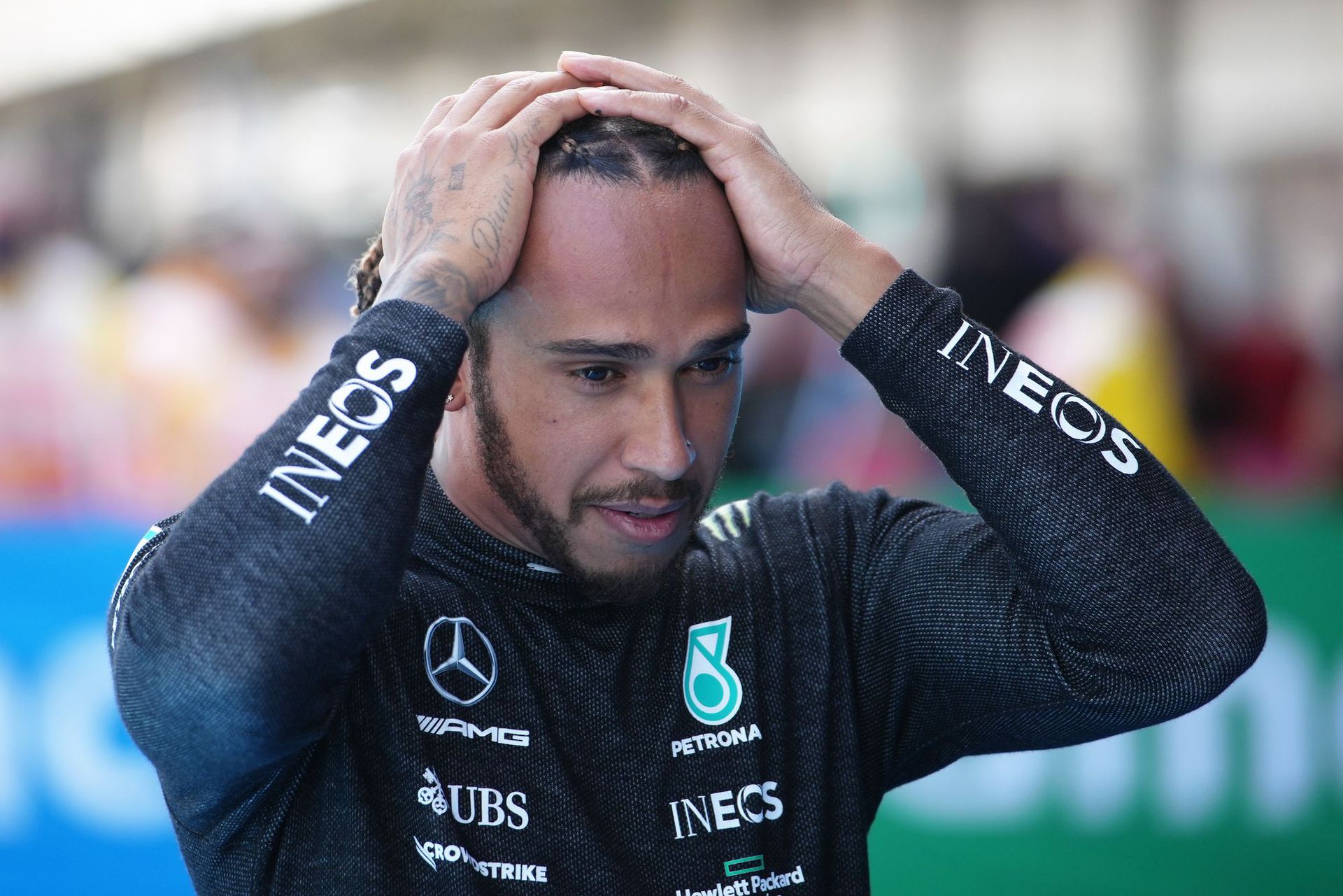 Lewis Hamilton nagyon közel volt a nyolcadik világbajnoki sikeréhez, de az Abu-Dzabi Nagydíj utolsó körében elbukta a vébécsatát / Fotó: GettyImages