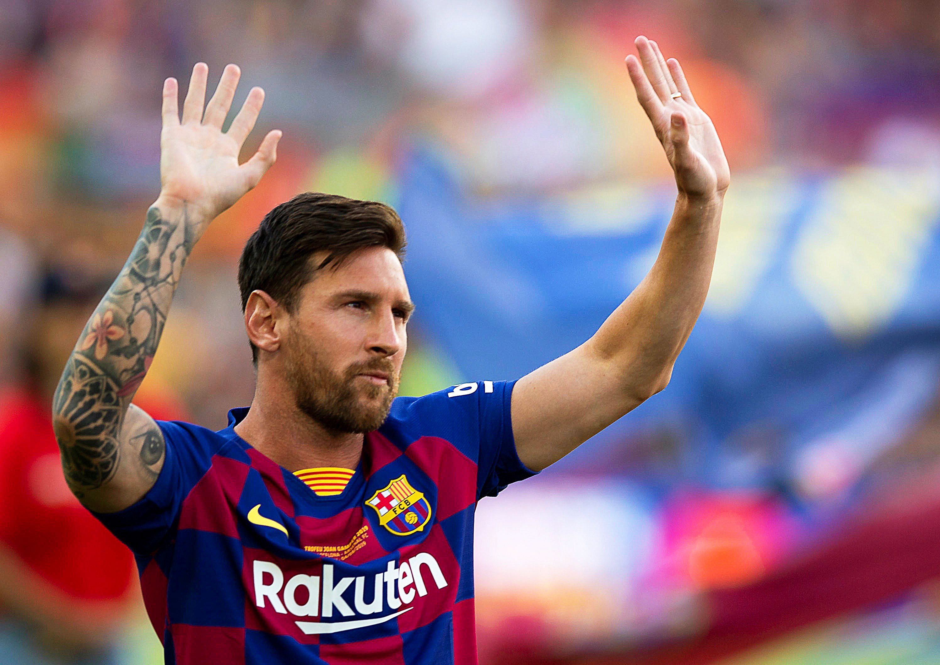 Lionel Messi távozik a Barcától /Fotó: MTI/EPA/EFE/Andreu Dalmau
