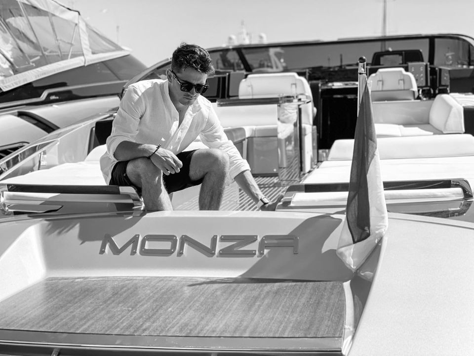 Leclerc Monza névre keresztelt jachtja 673,4 millió forintot kóstál/Instagram