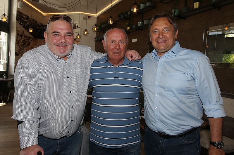 Bácsi (balról), Varga edző és Eszenyi is örömmel nosztalgiázott