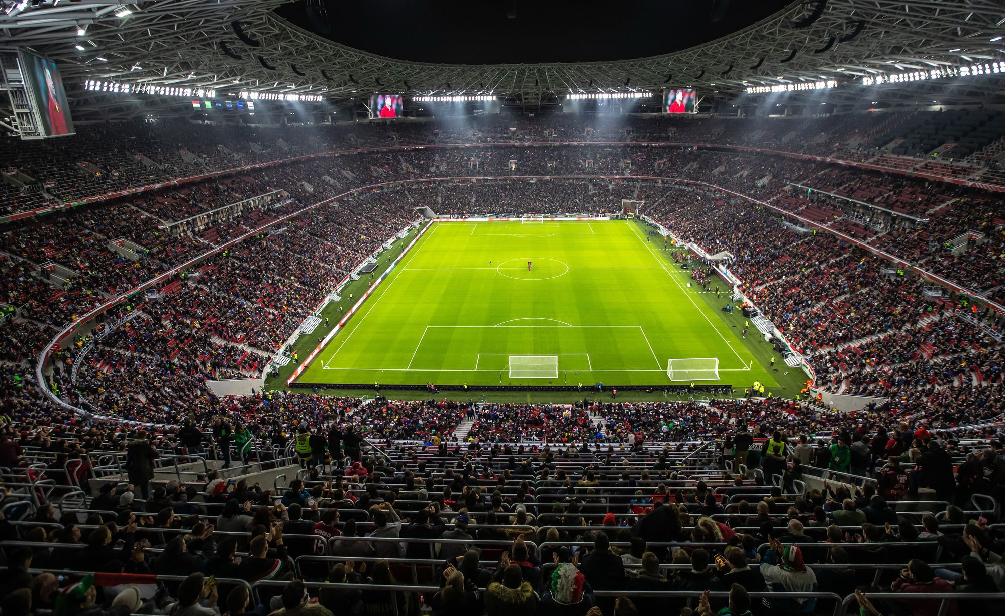 Ha az UEFA hivatalos oldalának hinni lehet, a Puskás Aréna ad otthon a Juventus, Barcelona elleni találkozóknak. / Fotó: Isza Ferenc