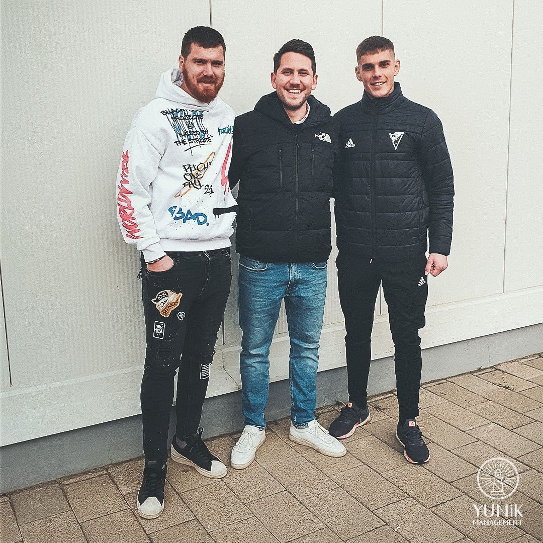 Papp Gábor játékosügynök (középen) szerint Ádám Martin (balra) a nyáron biztosan távozik a Pakstól/Instagram