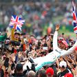 Nem semmi: brutális összeget kaszál Lewis Hamilton a csonka szezonban is