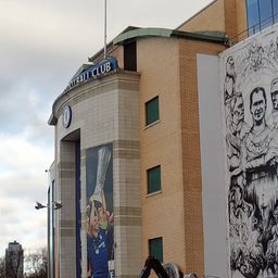 A téli bevásárlás után kiárusítást szervez a Chelsea a nyáron
