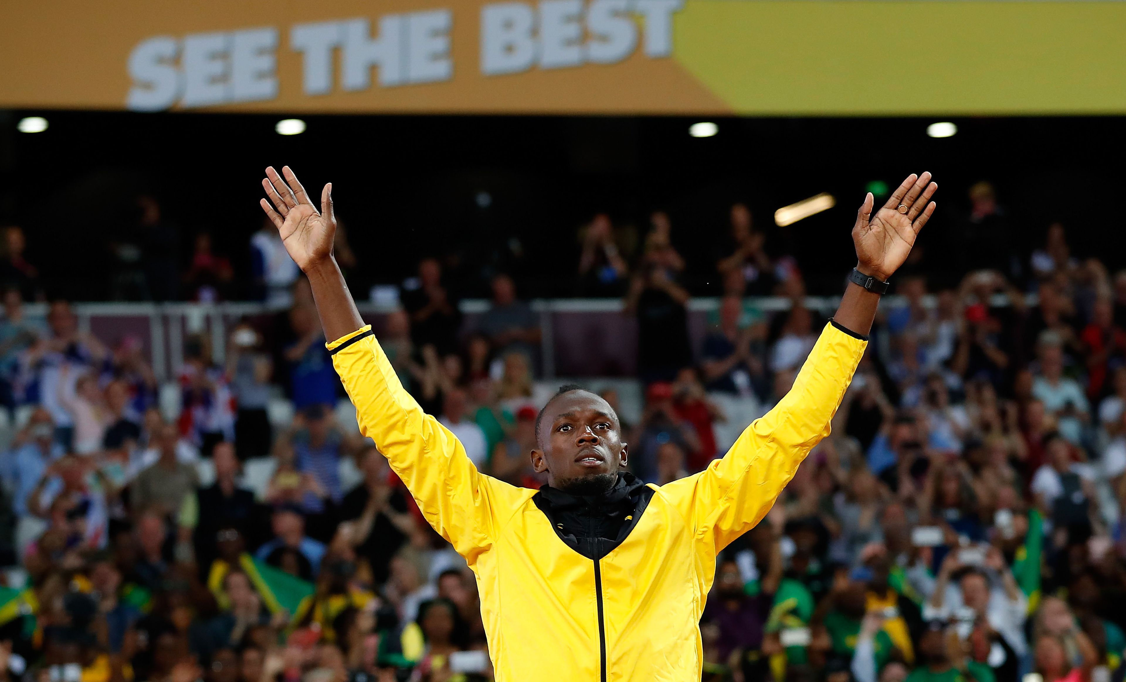 Usain Bolt a közösségi oldalán mutatta meg nekünk, hogyan kell betartani a járvány idején ajánlott távolságtartást / Fotó: Northfoto