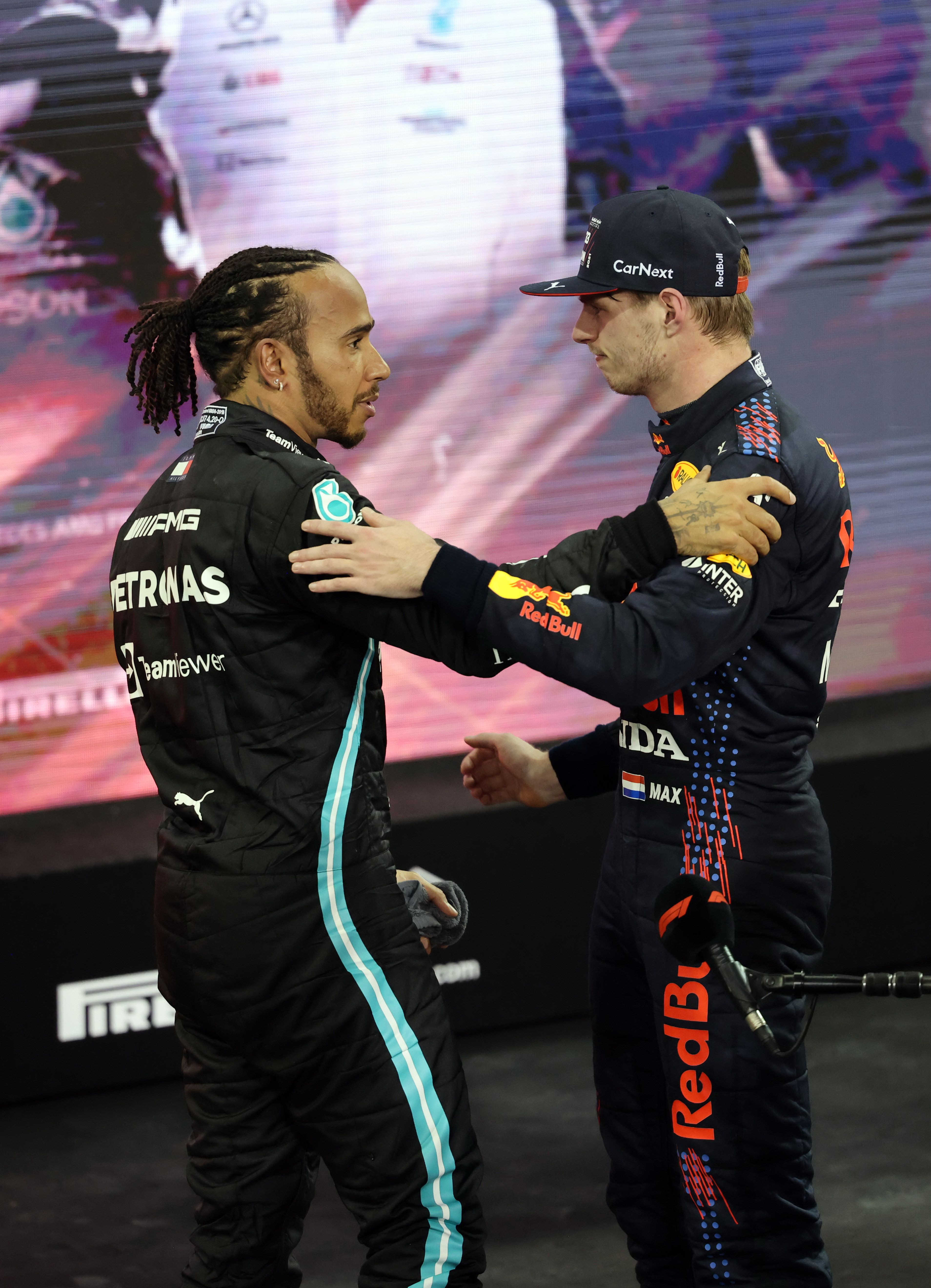 Hamilton Verstappen újra a pályán/Fotó: Getty Images