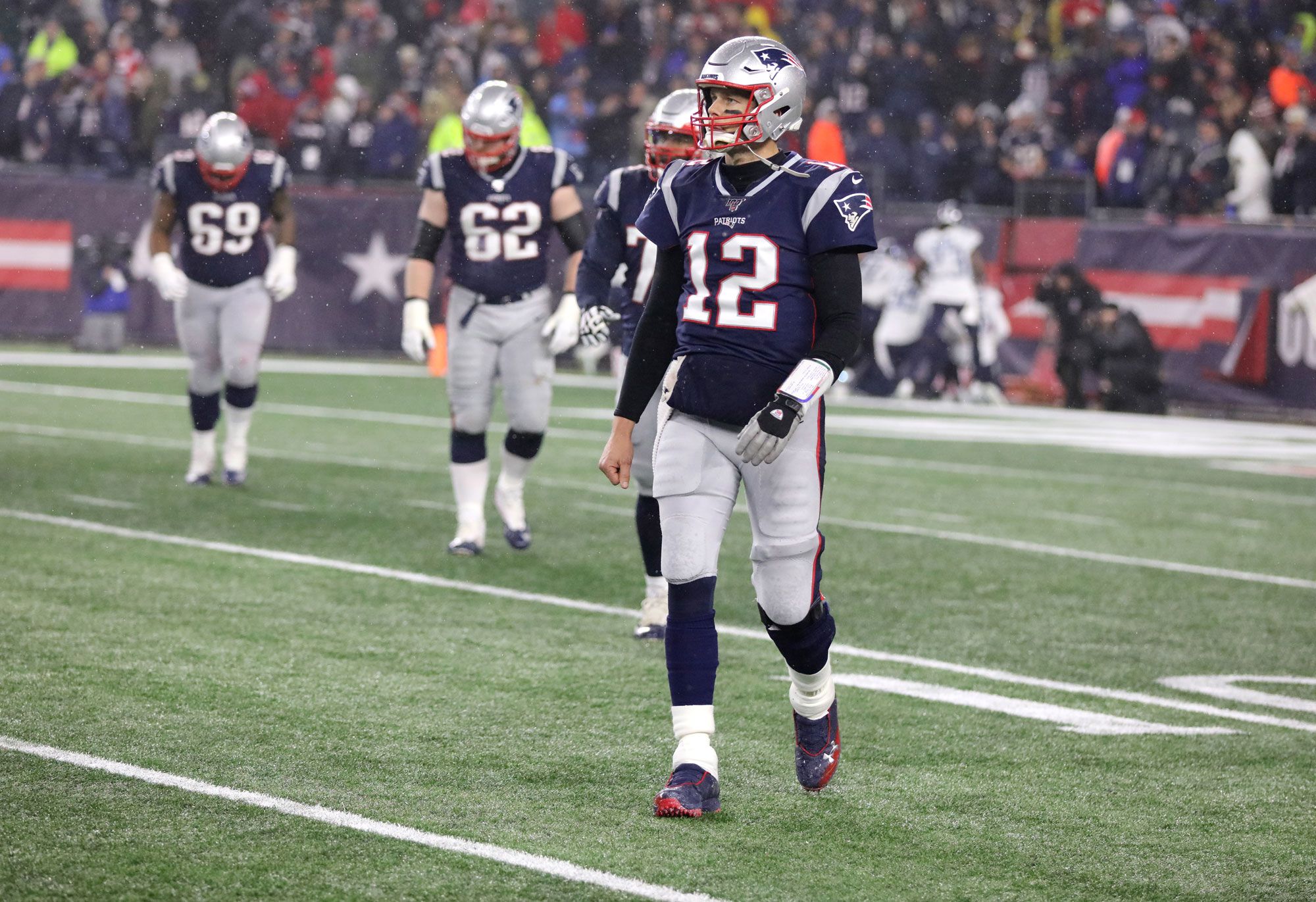 A New England Patriots játékosa, Tom Brady szomorúan vonult le a pályáról / Fotó: MTI - EPA/MATT CAMPBELL