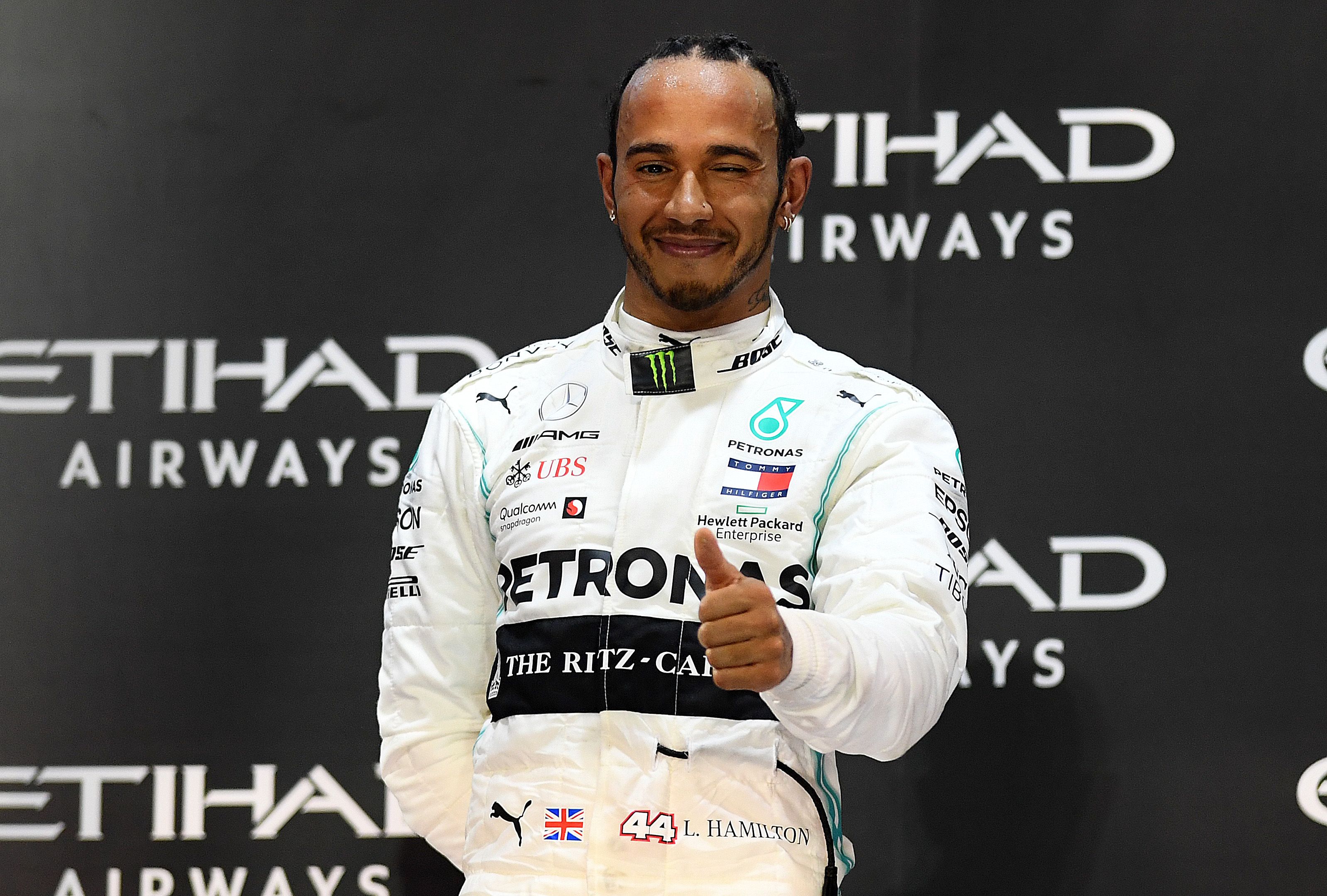Felszólalásaiért és pályán nyújtott teljesíményeiért igazán megérdemli a lovagi címet Lewis Hamilton  Fotó: GettyImages
