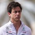 Beoltotta Toto Wolff a Haas csapatfőnökét