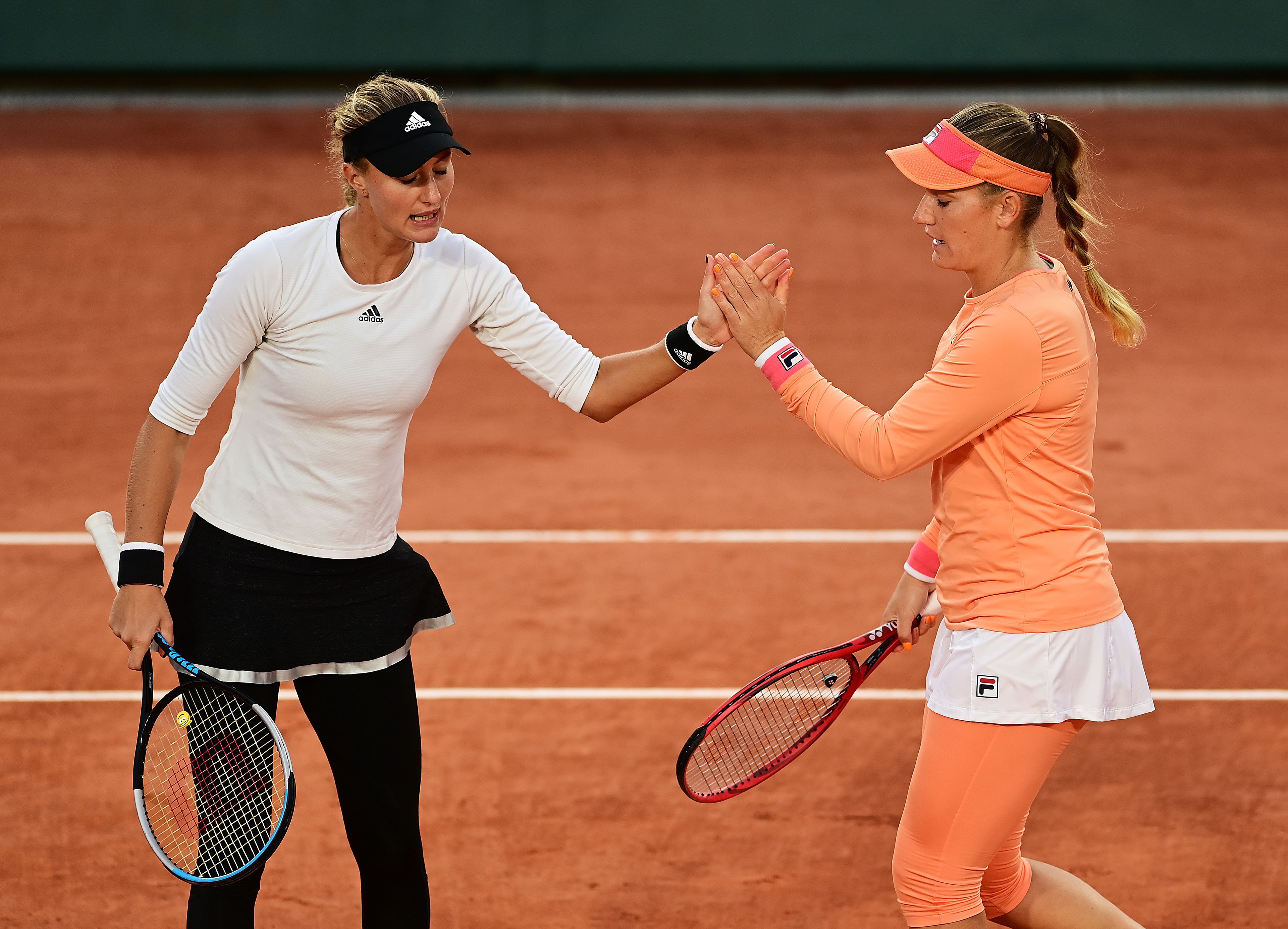 Babos Tímea (jobbra) és francia part-nere, Kristina Mladenovic tavaly megnyerte a párosok küzdelmét a Roland Garroson, idén is ez a cél Fotó: GettyImages