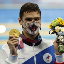 Belebukott Putyin támogatásába az olimpiai bajnok