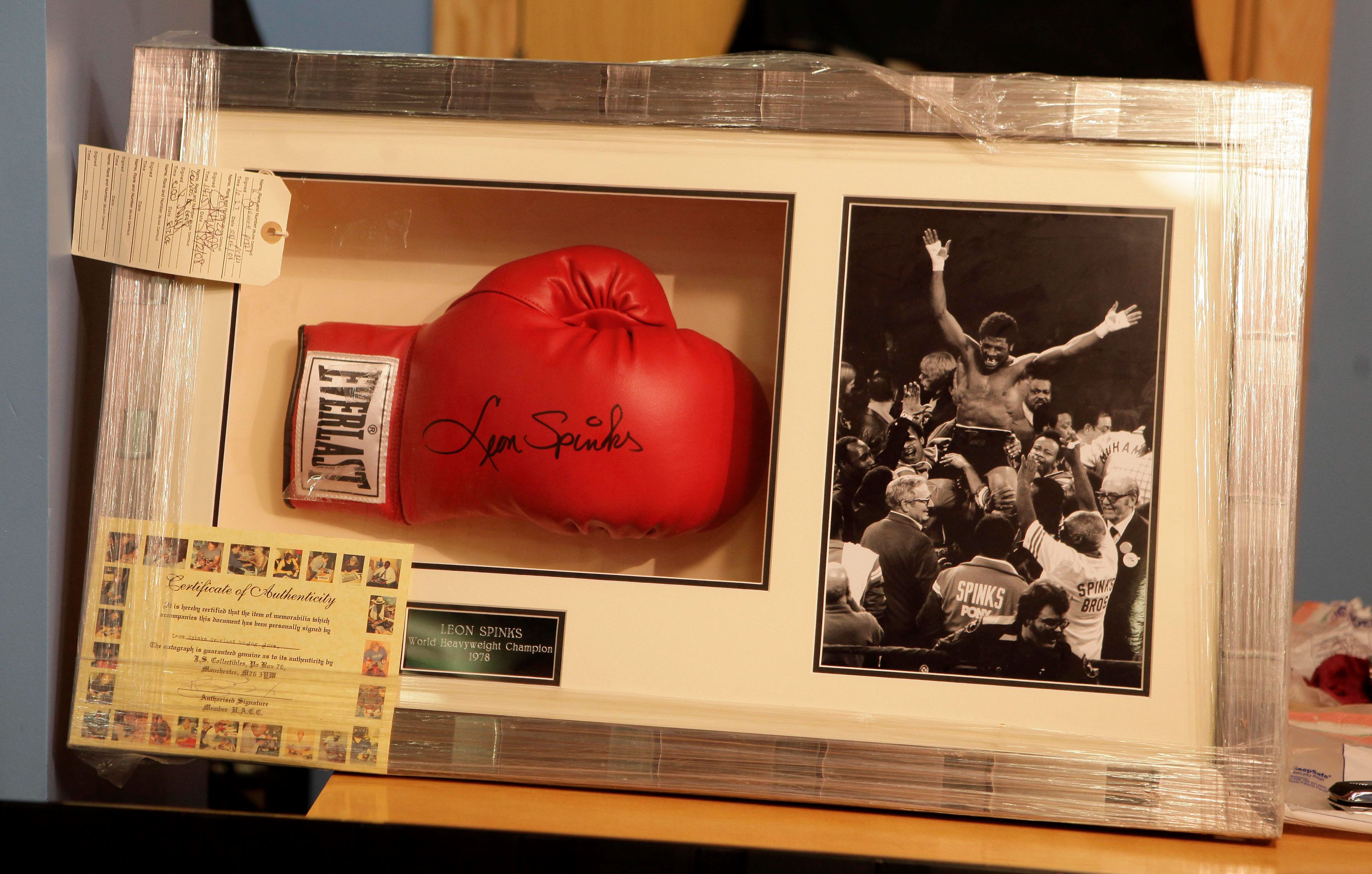 Leon Spinks ebben a kesztyűben győzte le Muhammad Alit / Fotó: Northfoto
