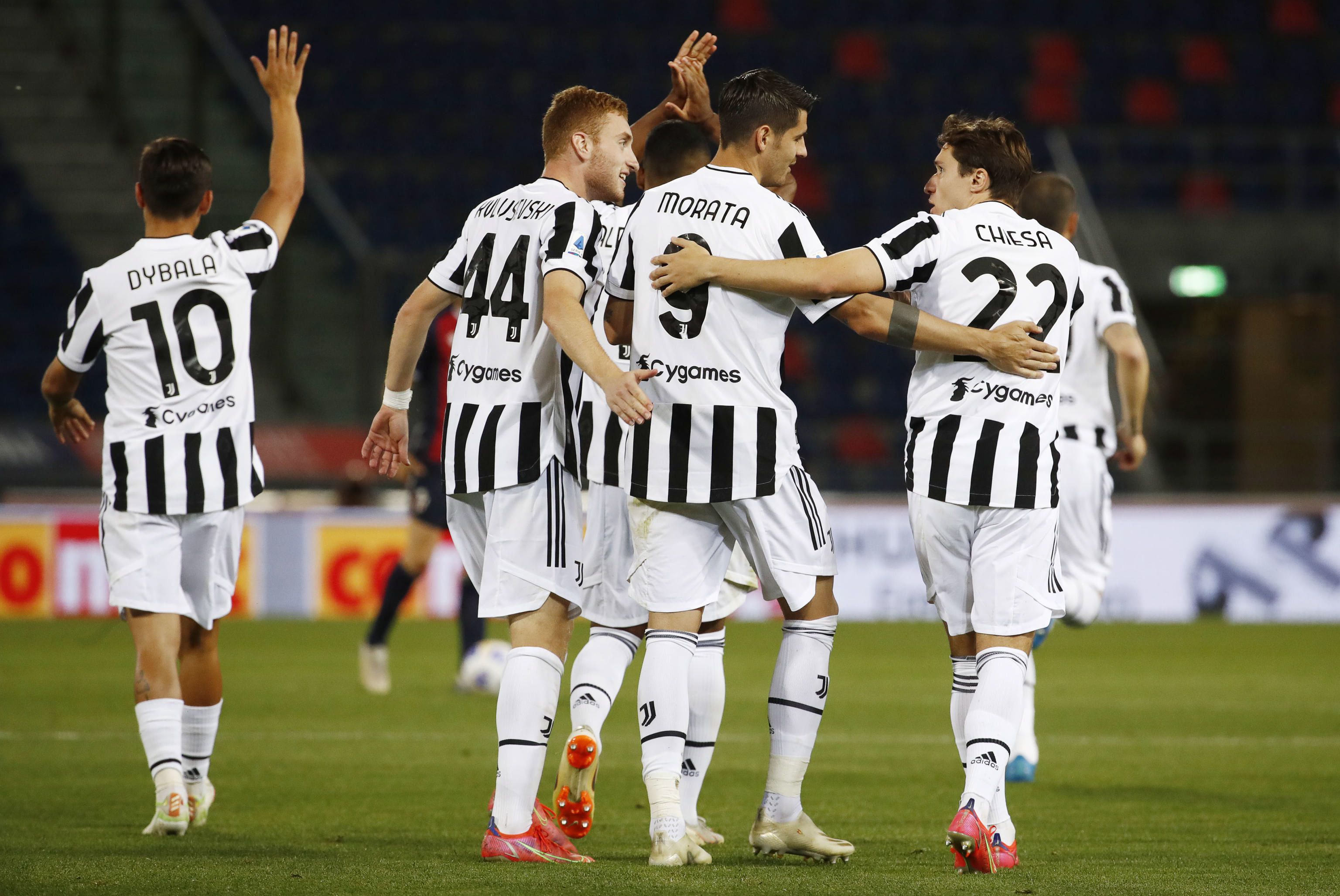 A Juventus a Veronának köszönheti a BL-t, a Milan nyolc év után kerül oda vissza. / Fotó: EPA/Elisabetta Barracchi.