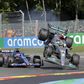 Balhé az F1-ben: Alonso leidiótázta Hamiltont