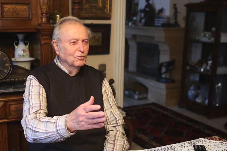 84 évesen is dekázik a volt MLSZ-elnök – Meglátogattuk Laczkó Mihályt