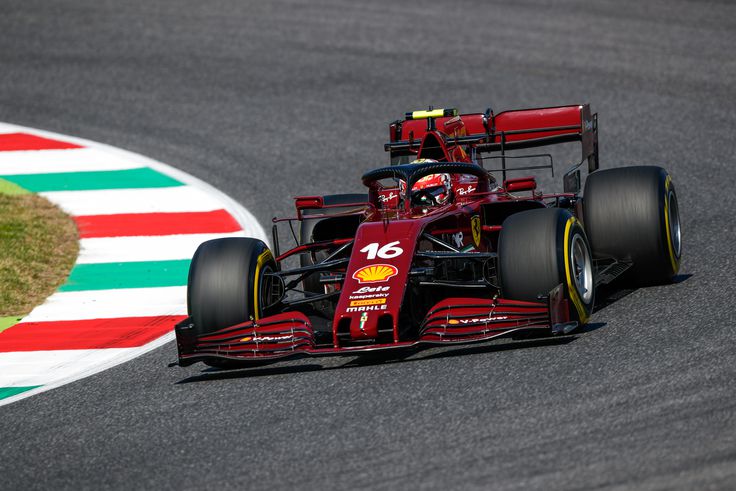 Legendás sztorikkal ünnepeljük az 1000. Ferrari-nagydíjat
