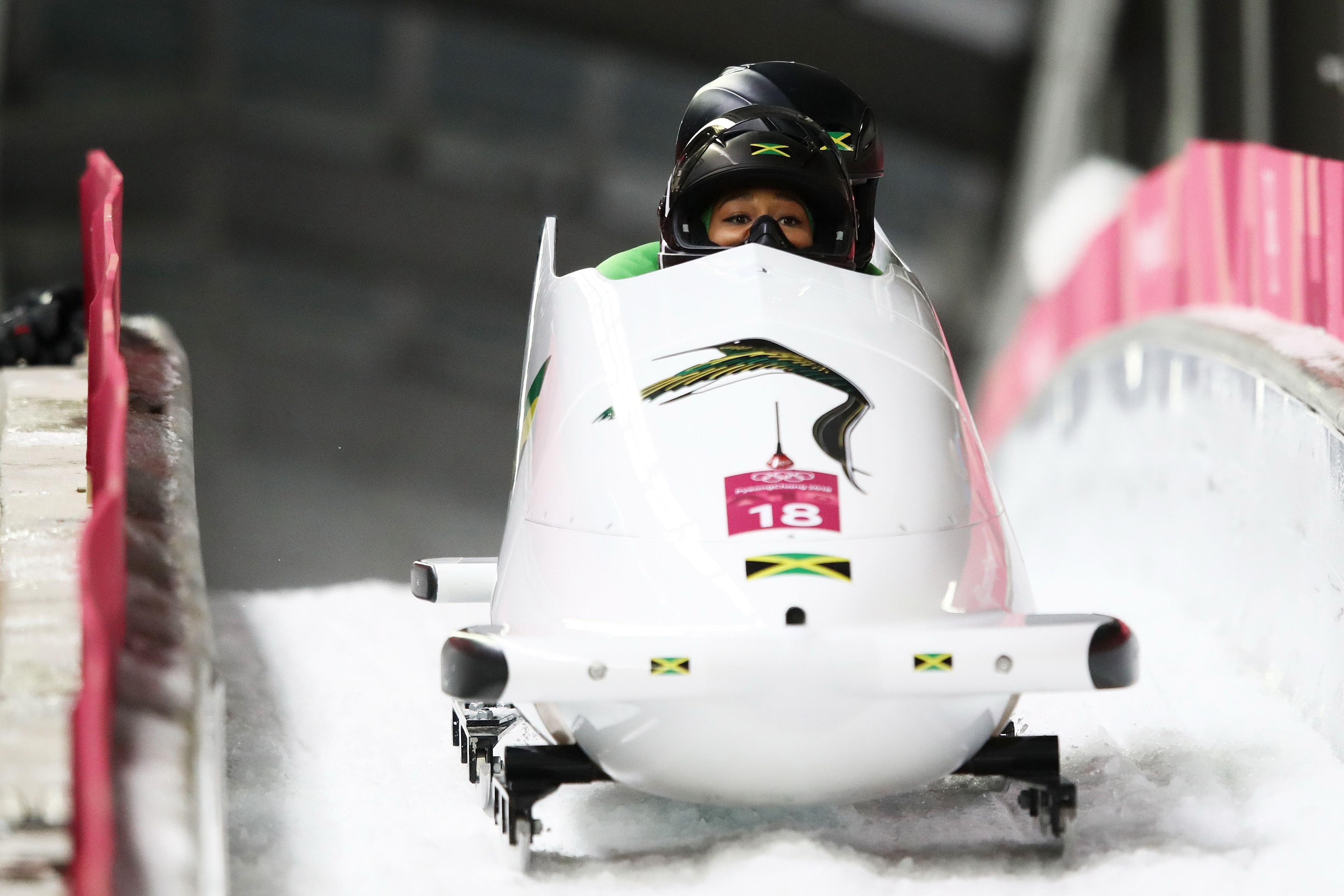 A 2018-as téli olimpiára párosban kijutottak az ország első női bobosai, Jazmine Fenlator-Victorian és Carrie Russell / Fotó: Getty Images
