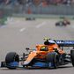 Üldözi a balszerencse az F1 szupertehetségét, Lando Norrist