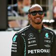 Magasságos egek: hogy hány milliárdot kap a nyolcadik vébécíméért hajtó Hamilton?!