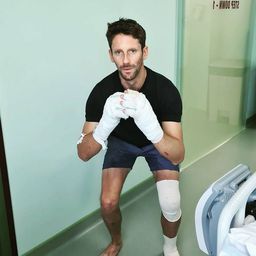 „Csak a lángokat láttam, azonnal Niki Lauda jutott eszembe” – Először szólalt meg horrorbalesete óta az F1-es pilóta, Romain Grosjean