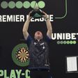 Döbbenetesen nagy siker: a darts új királyt ünnepel