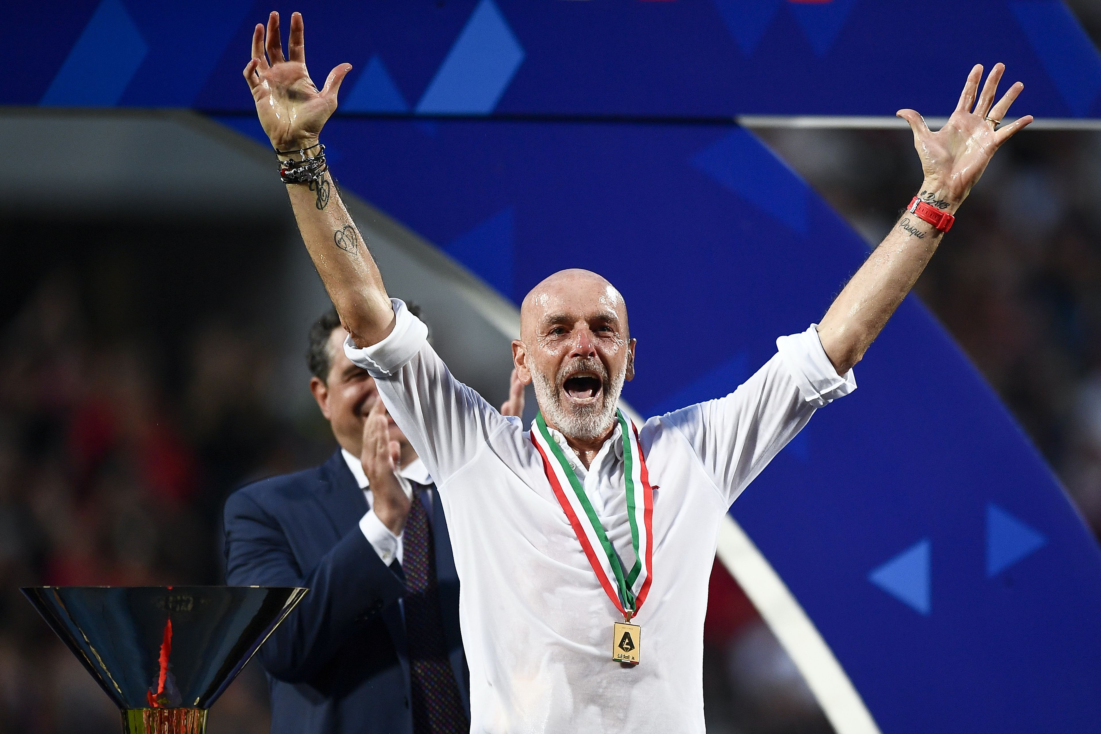 A Milan edzője visszakapja az aranyérmet, amelyet a bajnoki ünneplés során tulajdonítottak el tőle / Fotó: Gettyimages