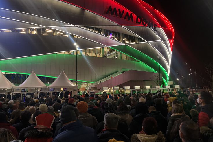 „A budapesti meccsek első napján 22 ezer néző volt, akik még maszkot se mindig használtak” – A társrendező szlovákok is a kézilabda Eb magyar szervezését kritizálják