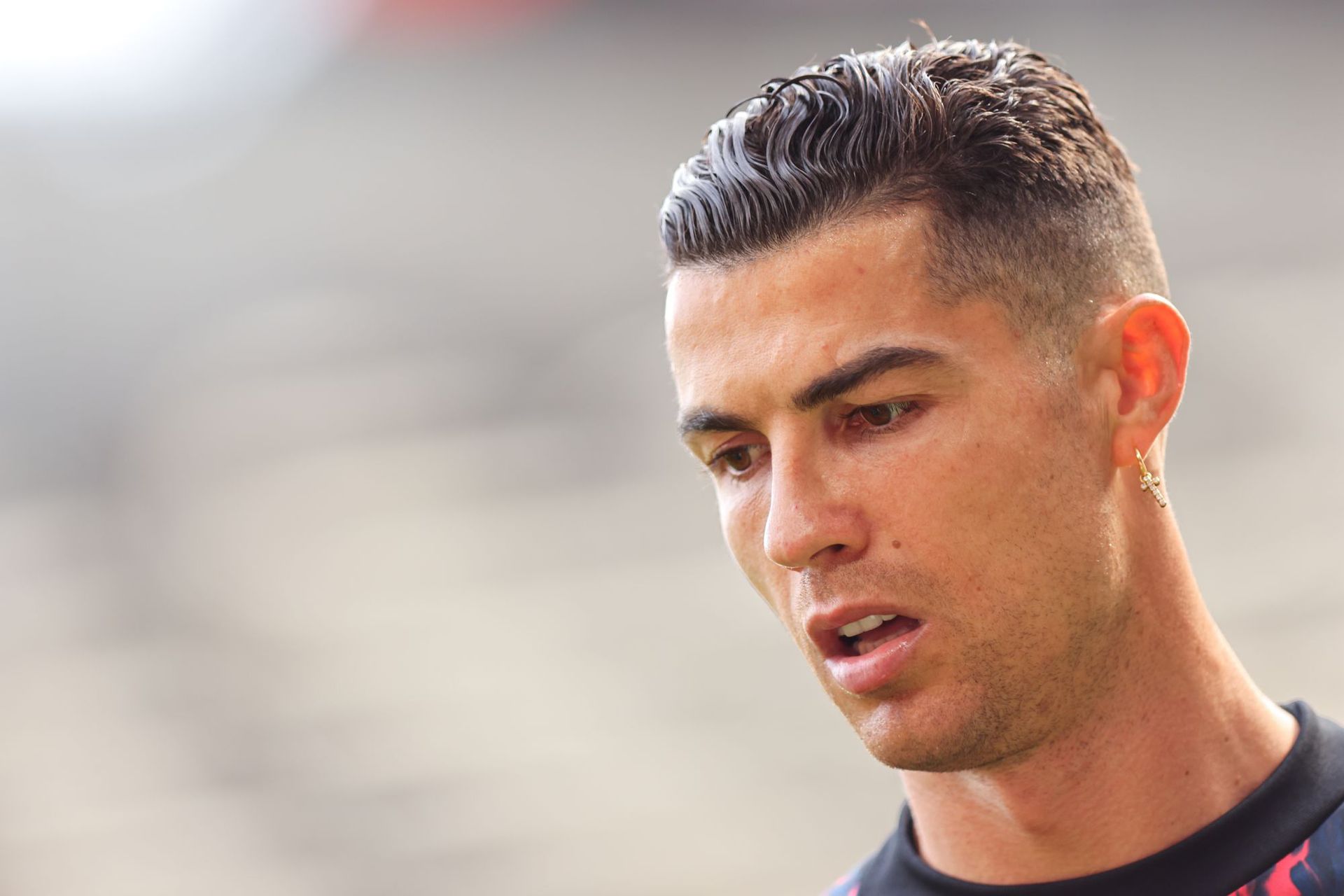 A gyászoló Ronaldo nem utazott el Liverpoolba, párja mellett maradt /Fotó: Getty Images