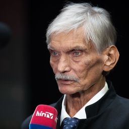 A kórházban is a legendás kenussal voltak: családja a végsőkig ott virrasztott Wichmann mellett