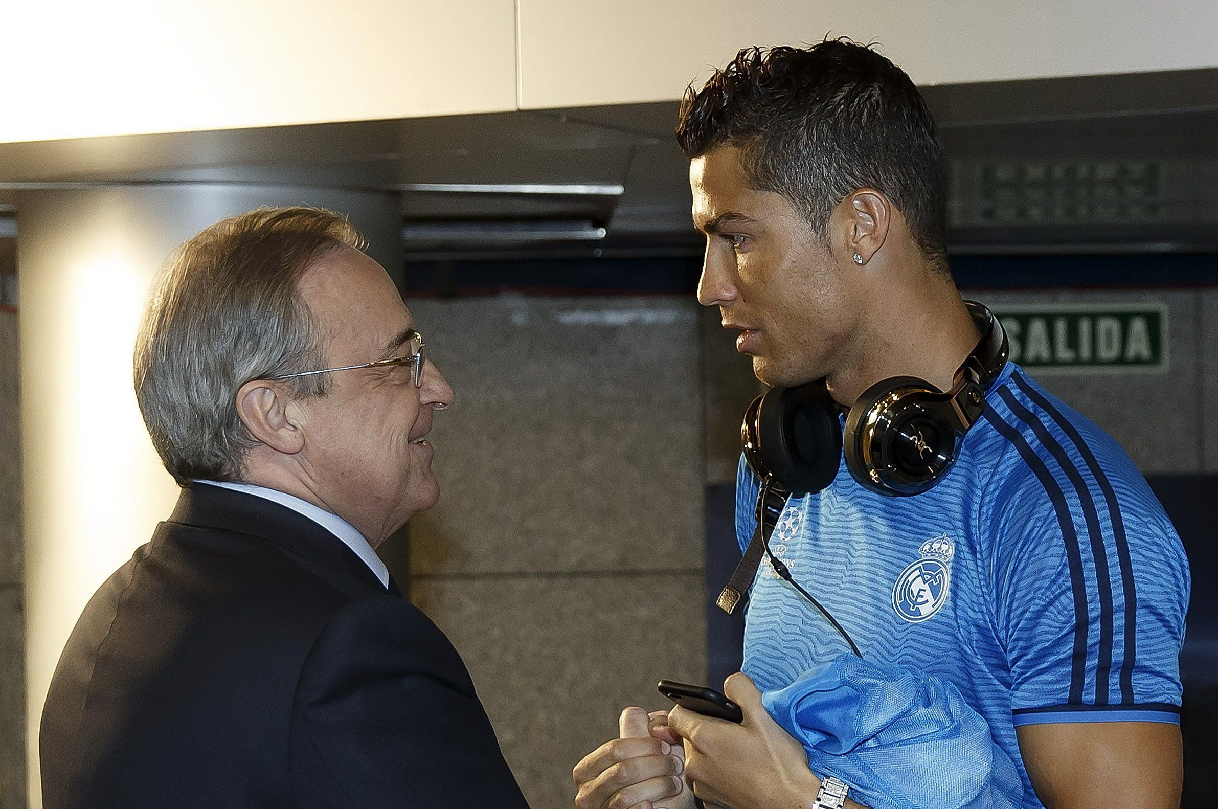 Pérez (balra) nem tartja valószínűnek Ronaldo leigazolását / Fotó: Getty Images