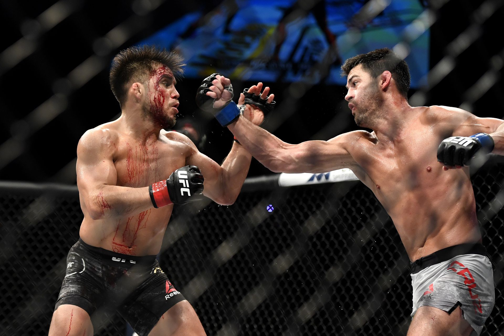 Az UFC gálájának meccsei brutális küzdelmeket hoztak/ Fotó: Getty Images