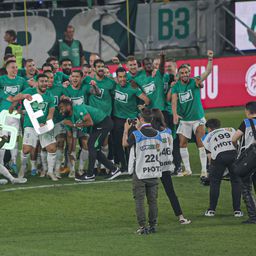 Videó: így ünnepeltek a Fradi-játékosok az Albert-szobornál