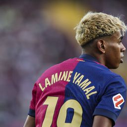 Megkapja Lionel Messi legendás mezszámát a Barca zsenije