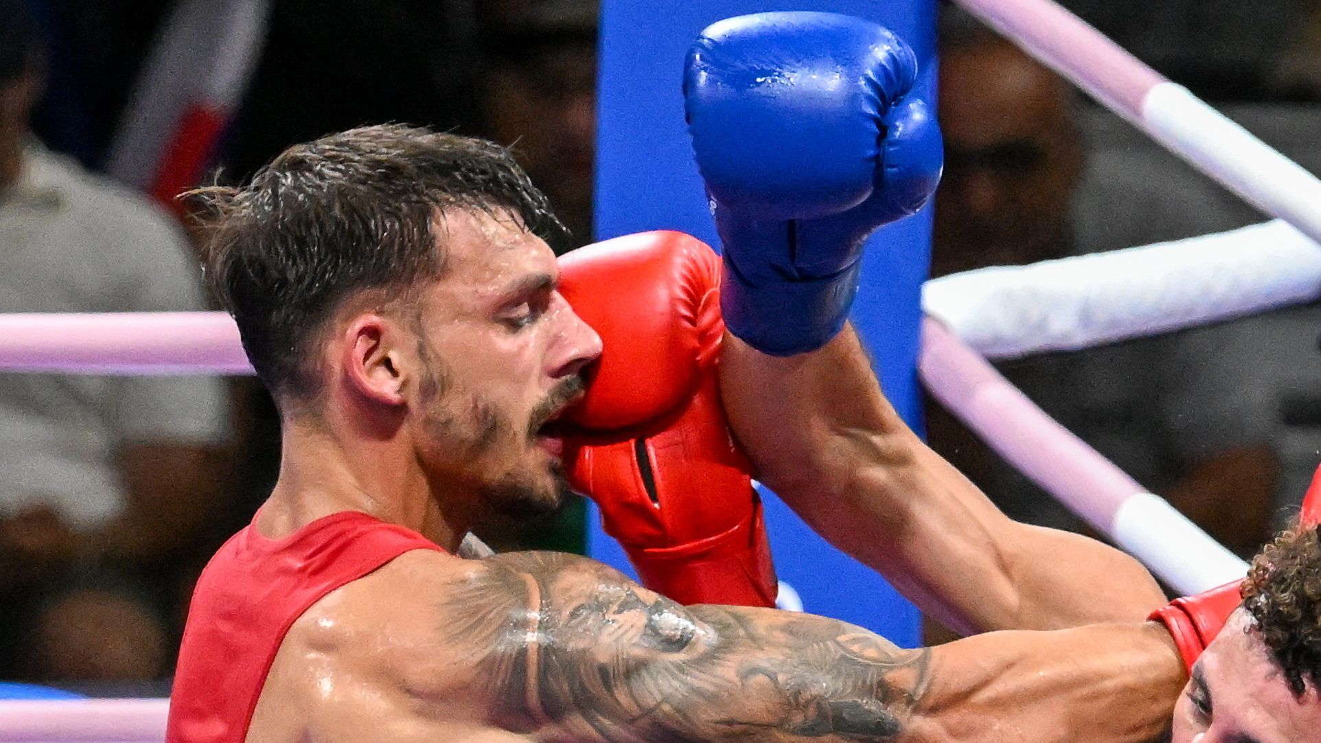 Az olimpiai ötödik magyar bokszolót újra műteni kell, lemarad a vb-ről
