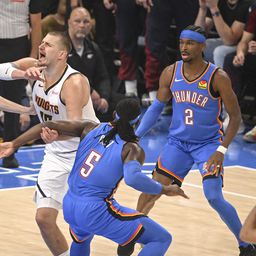 Nyugati döntőben az alapszakaszgyőztes Oklahoma City