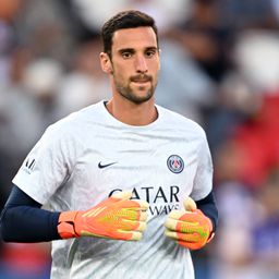 Három hét után felébredt a kómából a PSG kapusa