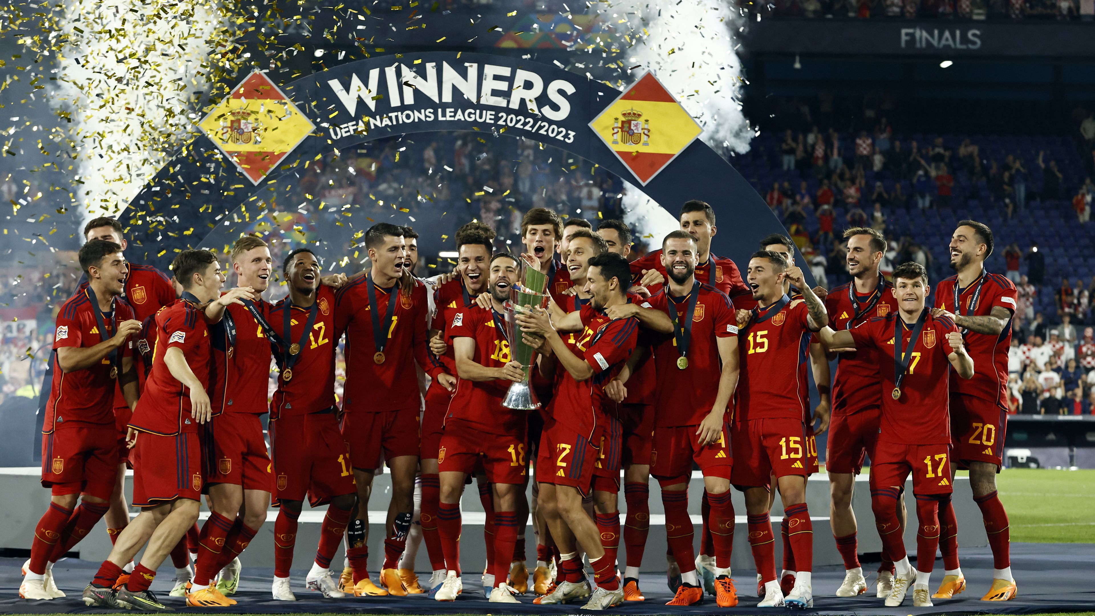 A spanyol futballválogatott az ötödik trófeáját gyűjtötte be