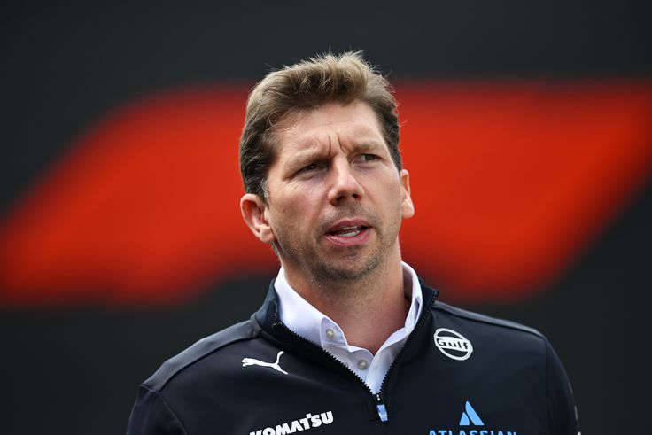 Új szerződést írt alá a Williams csapatfőnöke