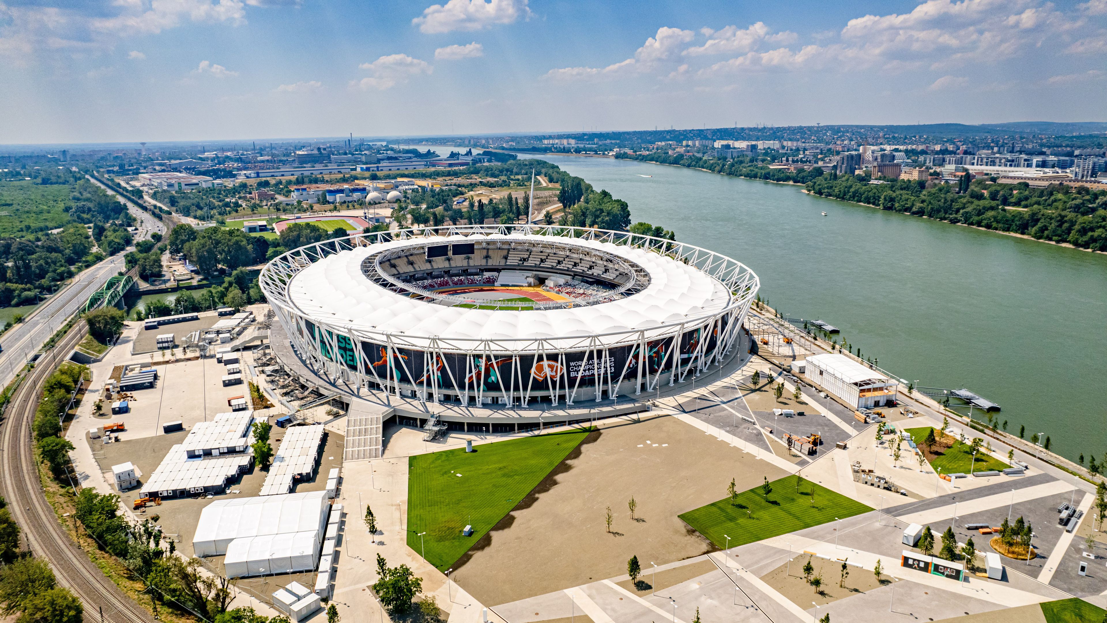 A Nemzeti Atlétikai Központ, vagy ha úgy tetszik: Budapest vadonatúj atlétikai stadionja