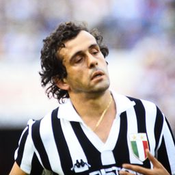 Sokkot kapott a Juventus legendája: tolvaj rabolta ki, miközben aludt
